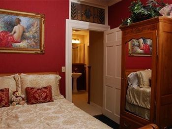 The Spring Seasons Inn Newport Bagian luar foto